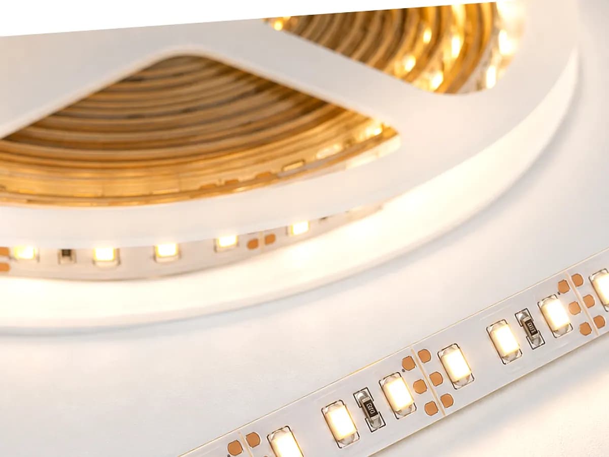 شريط LED دليل B2B